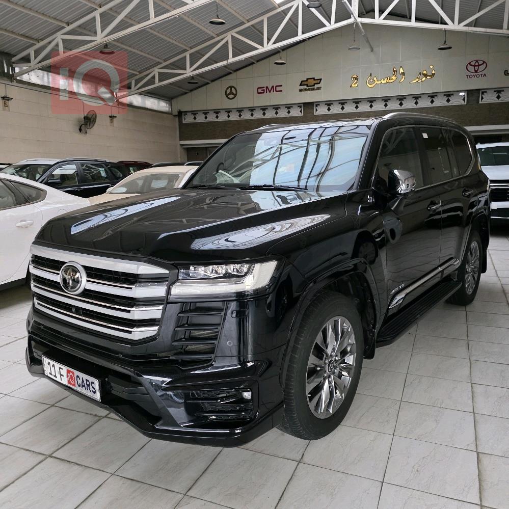 تويوتا لاندكروزر